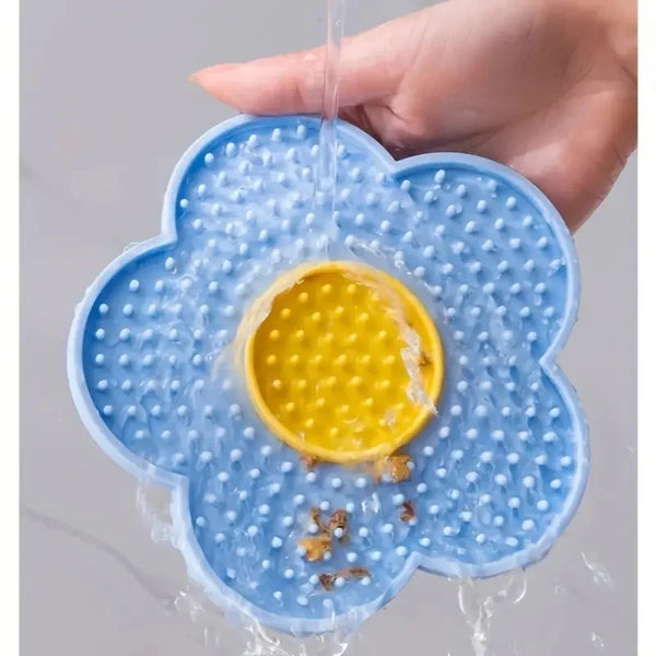 Flower Silicone Dog Lick Sticky Pad